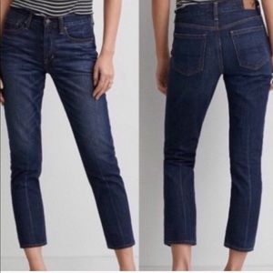 AEO Vintage Hi-Rise Dark Wash Jeans